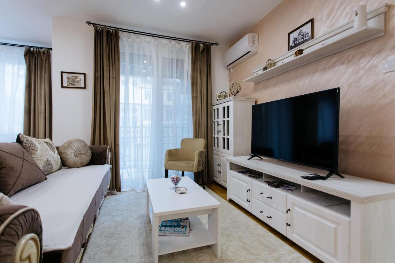 Apartman Kristina 4* Subotica Extérieur photo